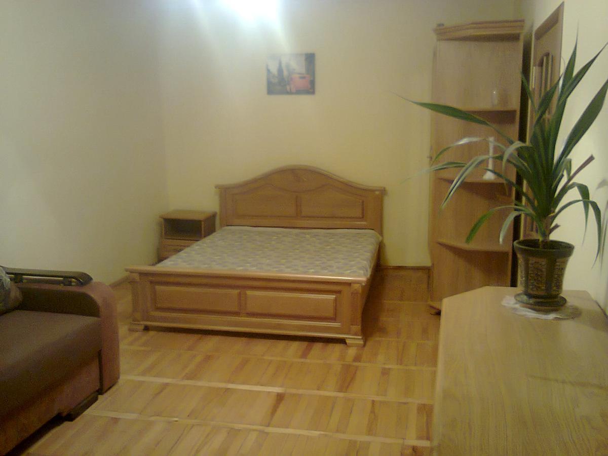 Apartment With Balcony Lviv Dış mekan fotoğraf